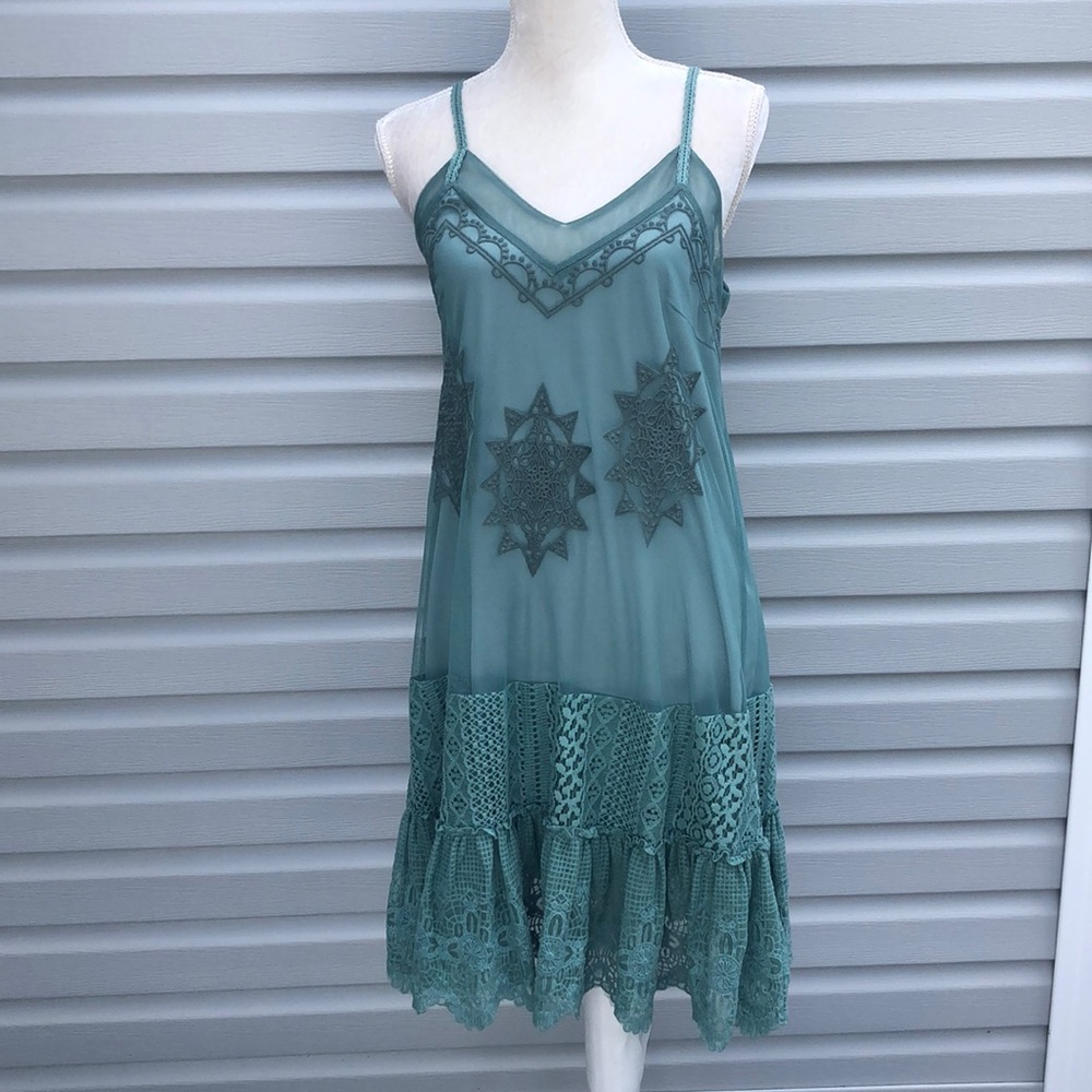 Ryu size medium sundress excellent condition